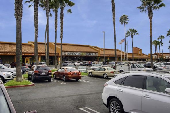 Pismo Coast Plaza: Five Cities Dr, Pismo Beach, CA, 93449